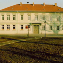 Präsidentenhaus-Stadtarchiv-Kramerplatz-Naumburg-Saale-November-1992